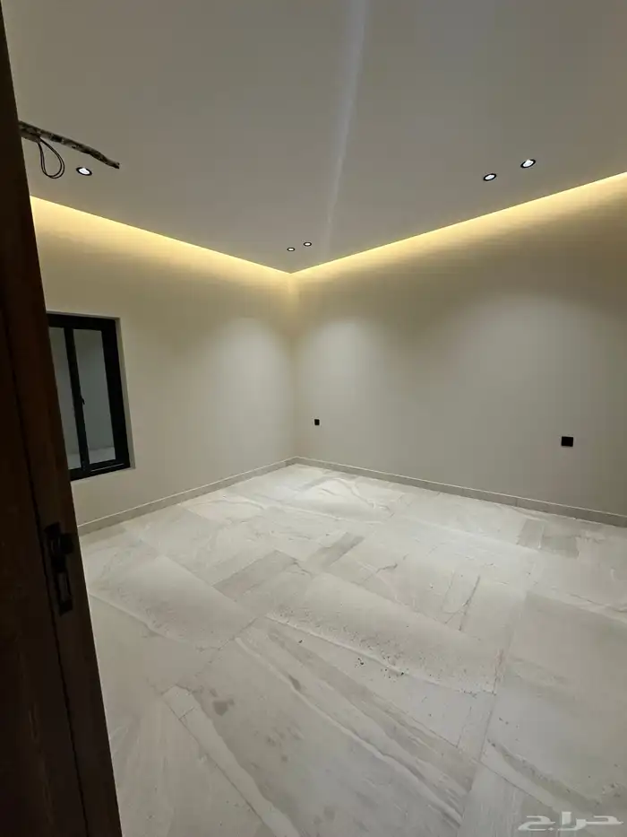 فله روف علوي مدخل خاص 850 الف حي الاخضر 9