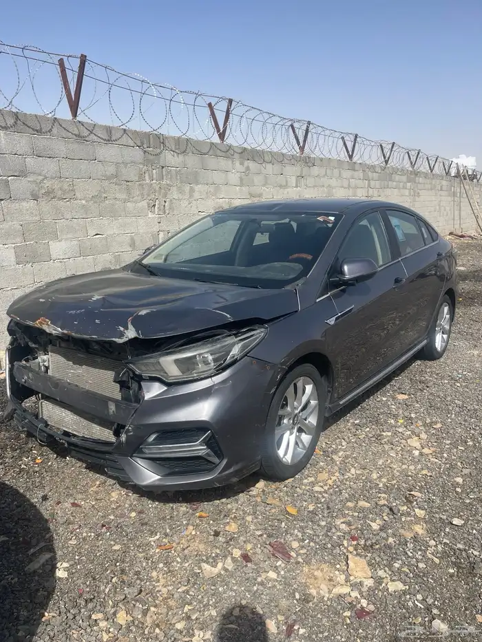 شيري اريزو 6 برو 2023 تشليح قطع غيار 3