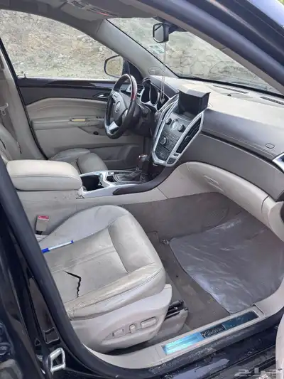 كاديلاك srx2010 4