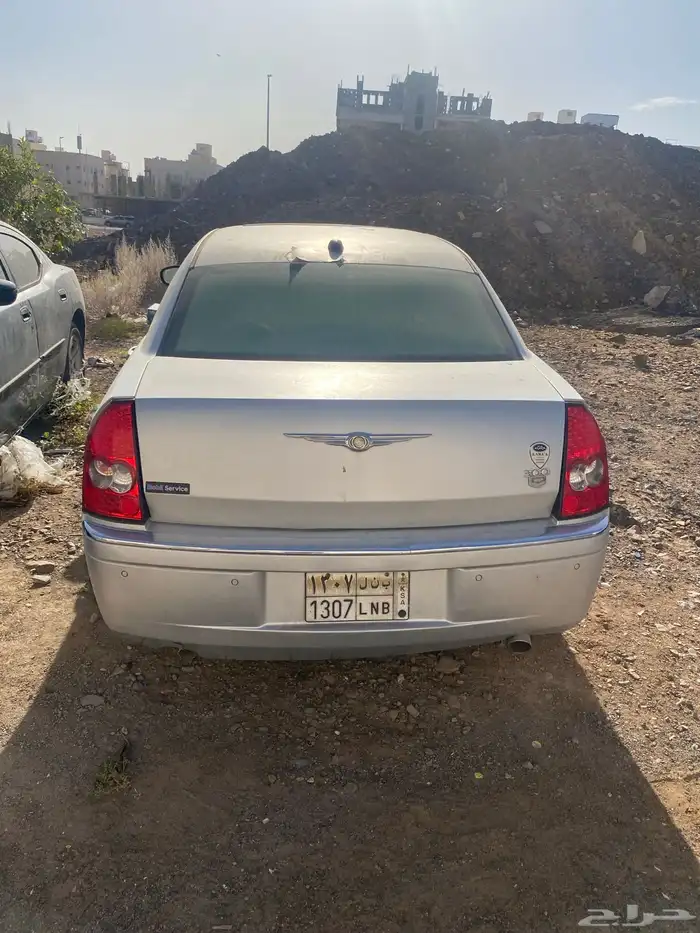قطع غيار كرايسلر هيمي 5.7 2006 21