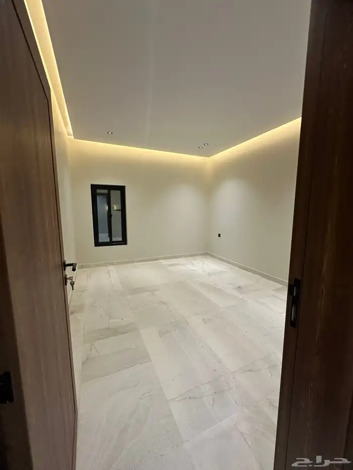 فله روف علوي مدخل خاص 850 الف حي الاخضر 2