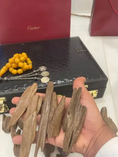 عود طيب بخور مروكي اصقون تربل سوبر قديم نكهه فاخرة 4