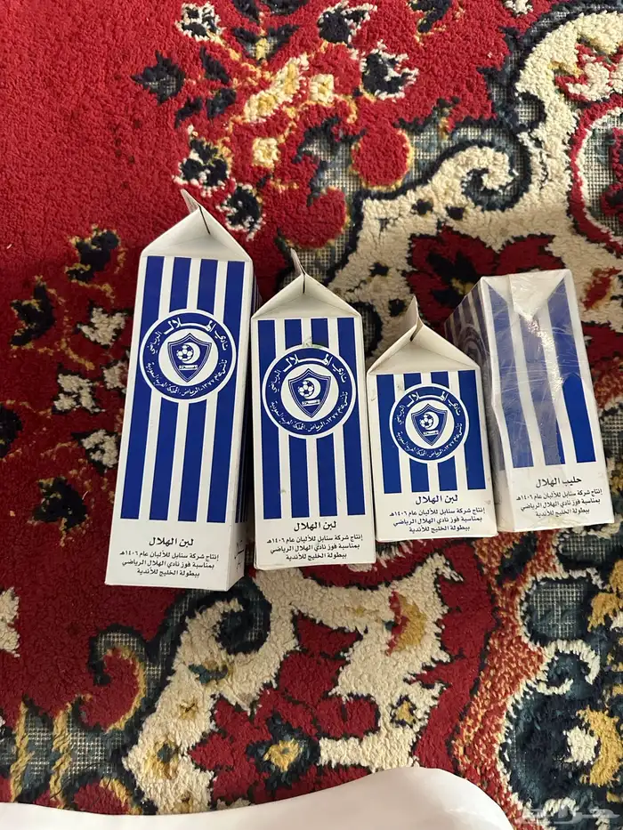 مجموعة جوالات اي شي قديم تحتاجة تواصل خاص تراثية للبيع قديم 2