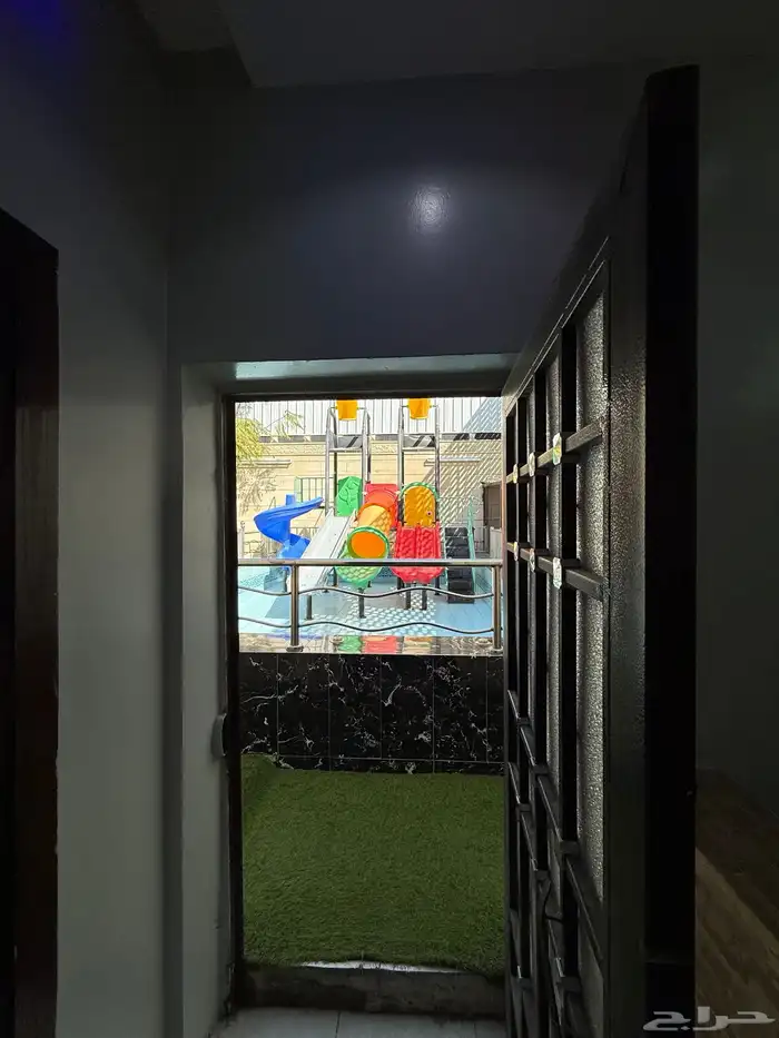 استراحة قسم بمسبحين كبار وصغار وألعاب مائيه وملعب صابوني 14