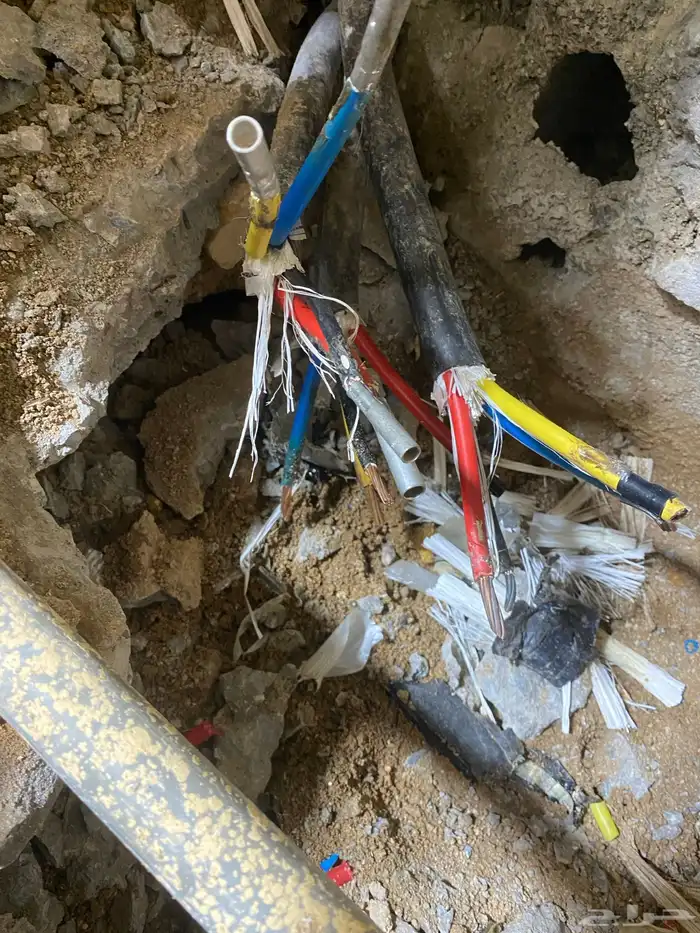 كيبلات خربانه تحت الأرض فحص وكشف وإصلاح الكيبلات الخربانة 4