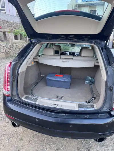 كاديلاك srx2010 5
