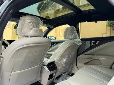 كيا K8 2023 هايبرد 18