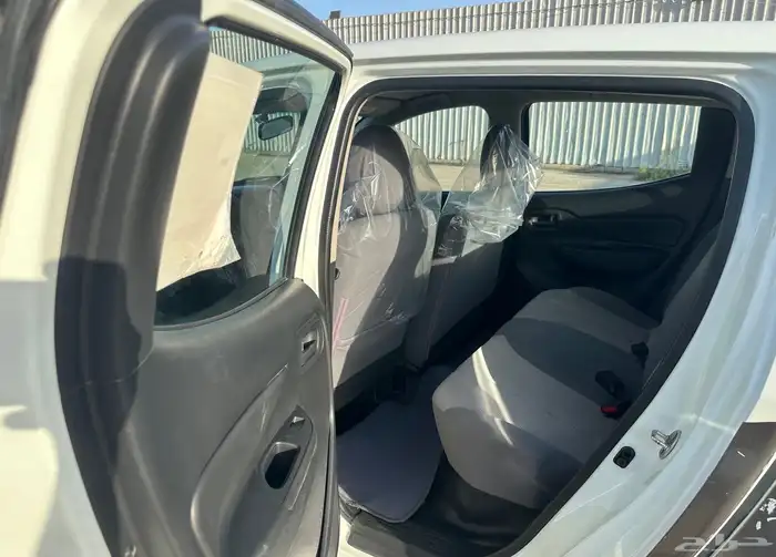 ميتسوبيشي L200 6