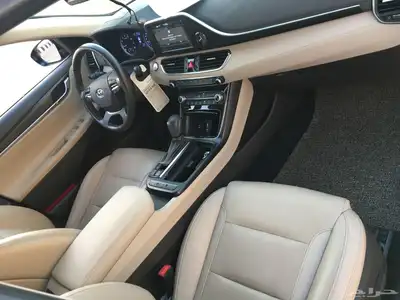 ازيرا 2019 بنزين 4 سلندر 22