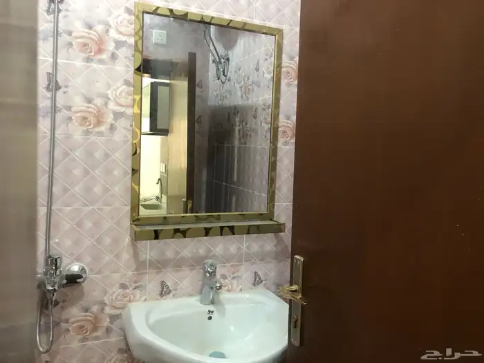 شقة عزاب غرف وشقق جدة مكان مميز 2