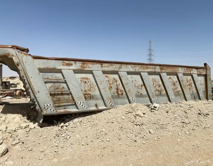 صندوق قلاب للبيع 2 2