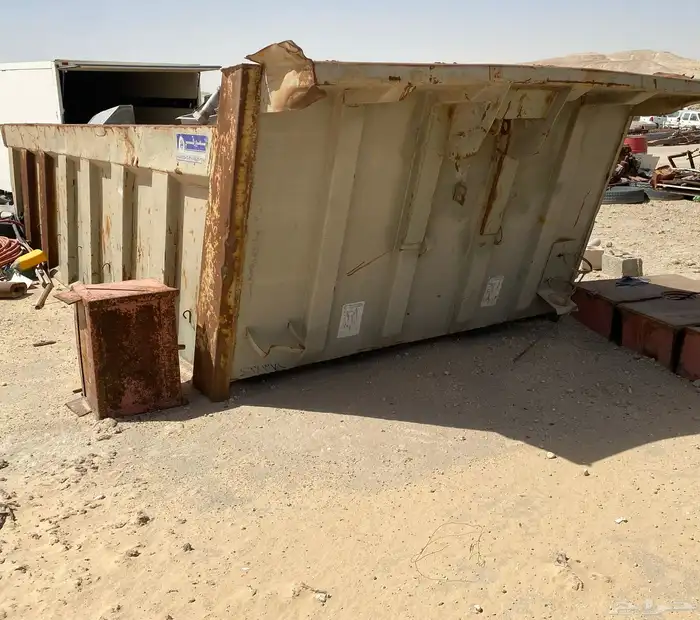 صندوق قلاب للبيع 2 4