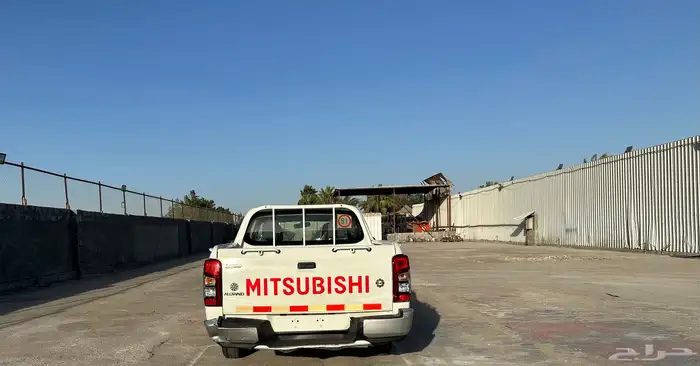 ميتسوبيشي L200 1