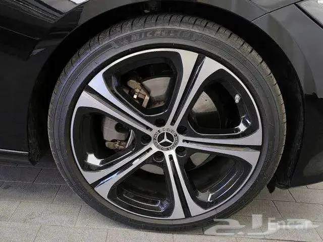 مرسيدس C300 افانتغارد 2024 تم تم البيع 6