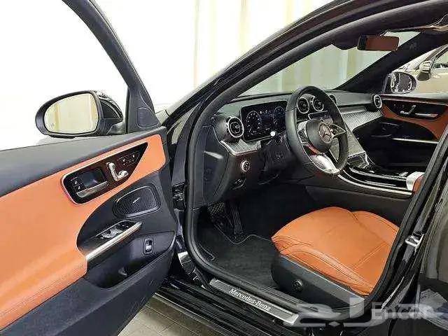مرسيدس C300 افانتغارد 2024 تم تم البيع 2