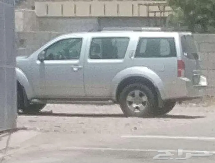 سياره نيسان 2006 بيع 0
