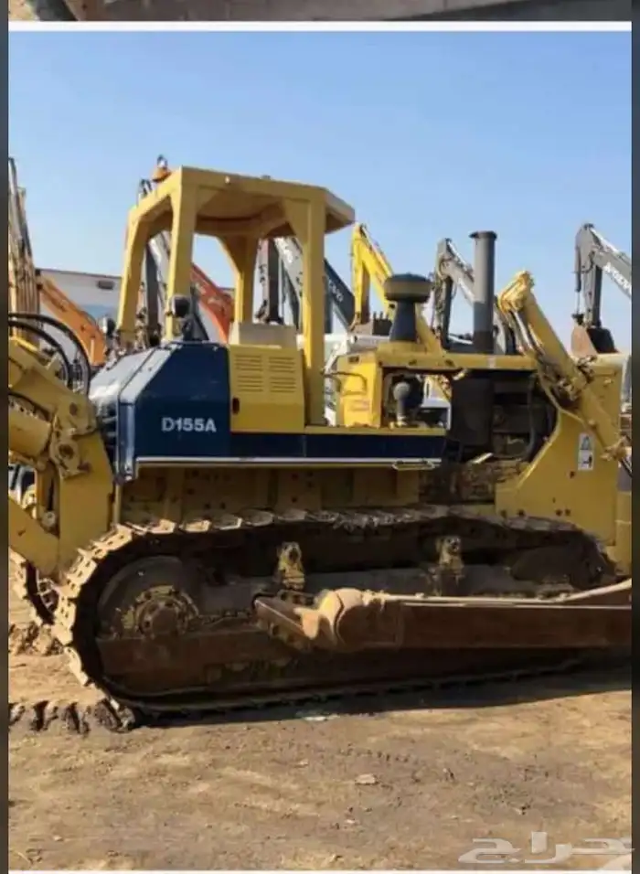 بلدوزرات للاجار كوماتسو 155 1
