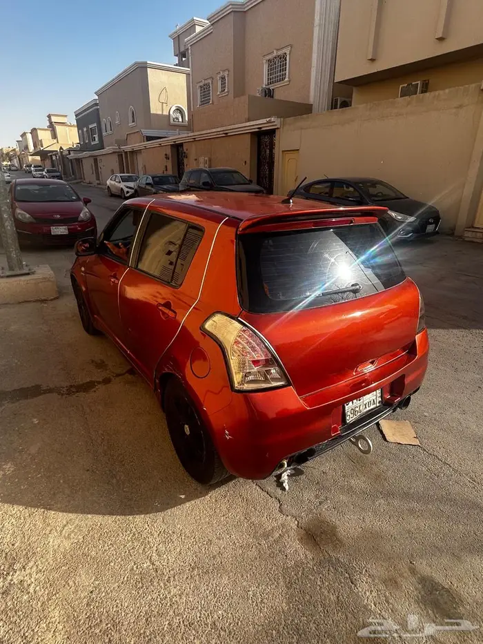 سوزوكي اتش باك 2009 1