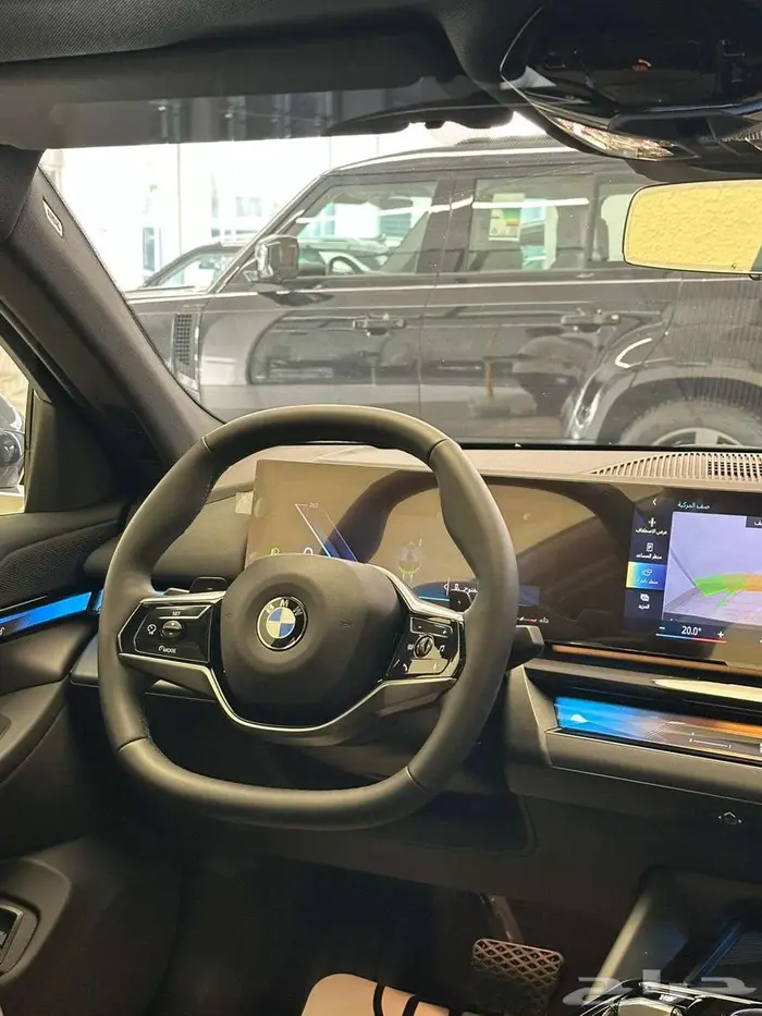 تم البيع BMW520i - 2024 بي ام دابليو 8