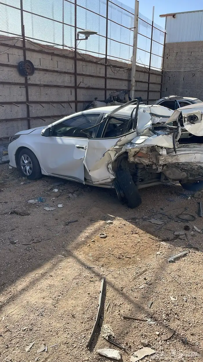 قطع غيار كورلا 2016 5