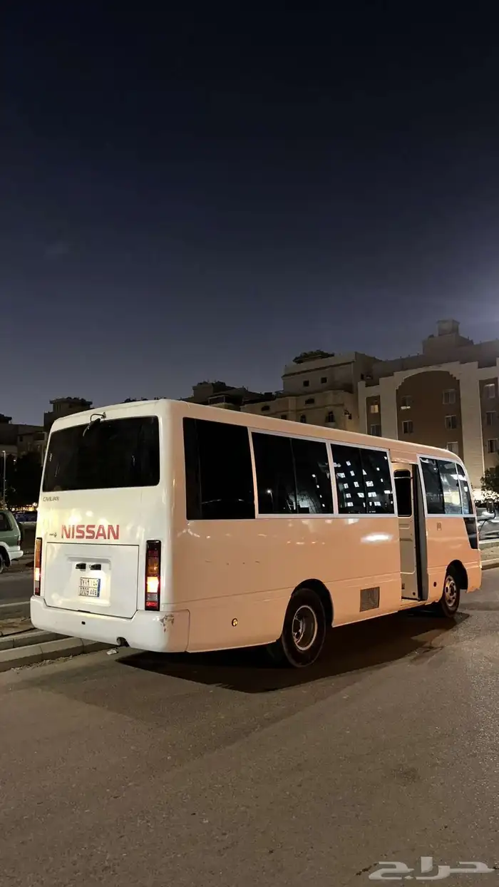 باص كوستر للايجار 1