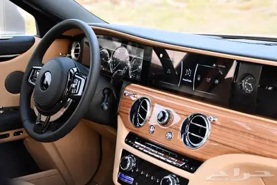 Rolls Royce Ghost SILVER Badge 2024 GCC 44 10