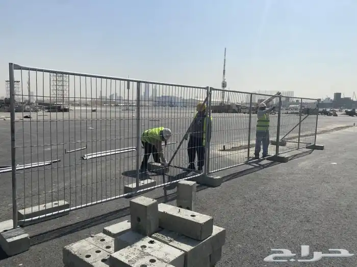 تأجير حواجز - تصنبع بوثات - طباعة تيشرت - هدايا شركات - دروع 8