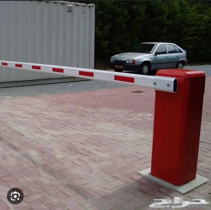 بوابات مواقف السيارات barrier gate (تركيب- صيانة -برمجة) 0