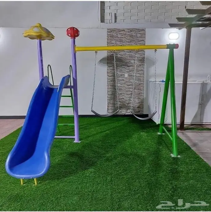 العاب ومظلات مراجيح وزحاليق والعاب مائية فايبر جلاس 0
