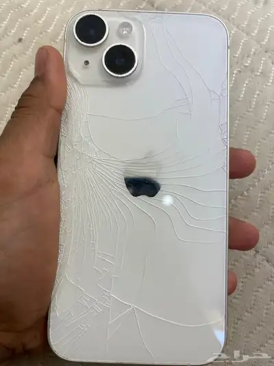 iPhone 14 شبه نضيف للبيع ضروري محتاج الفلوس 3