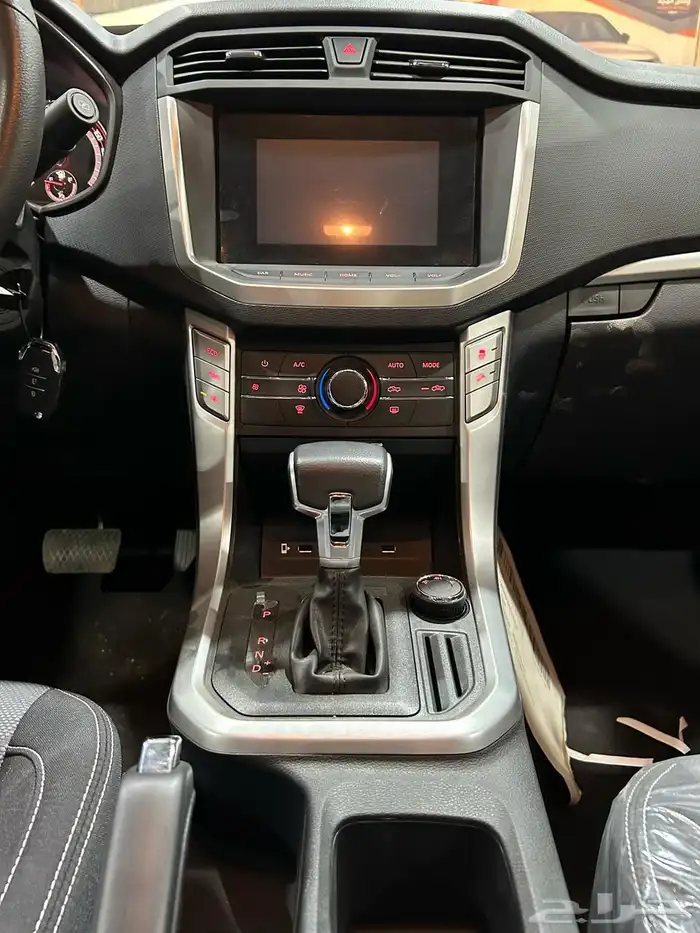 عرض خاص ام جي T60 دبل اتوماتك بنزين 2023 جاهز 64350 6
