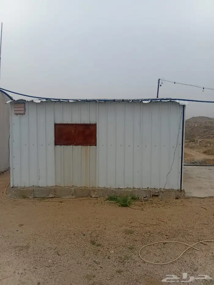 مشب 8في4 ومطبخ 3في 4 للبيع على اعلى سومه 9