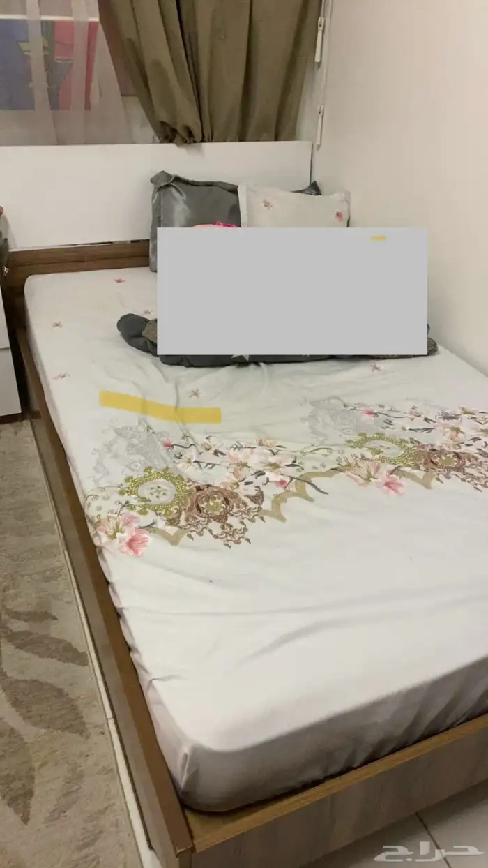 سرير خشب 0