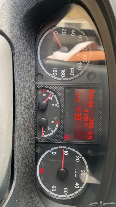 سيارة ايسكريم ديزل للبيع ..نظيفة جدا 12