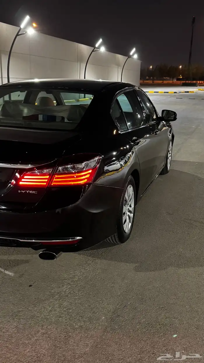 اكورد 2017 تم البيع 8