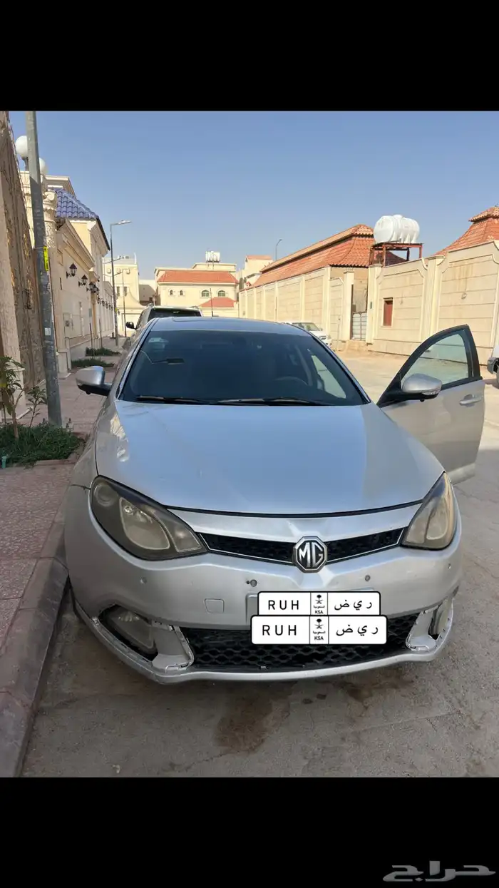 نظيف للبيع مستعجل MG6 2014 4