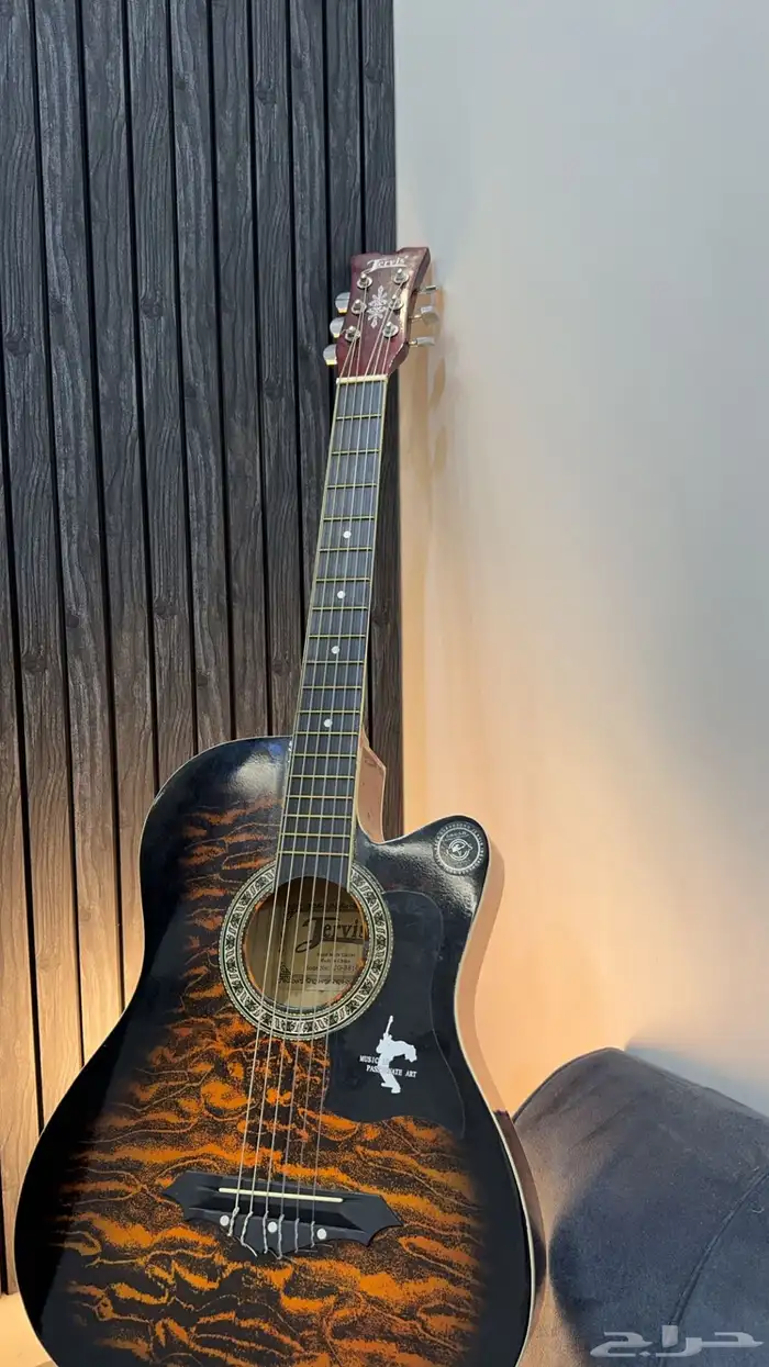 قيتار للبيع 1