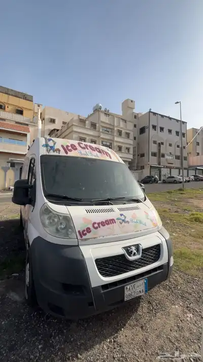 سيارة ايسكريم ديزل للبيع ..نظيفة جدا 5