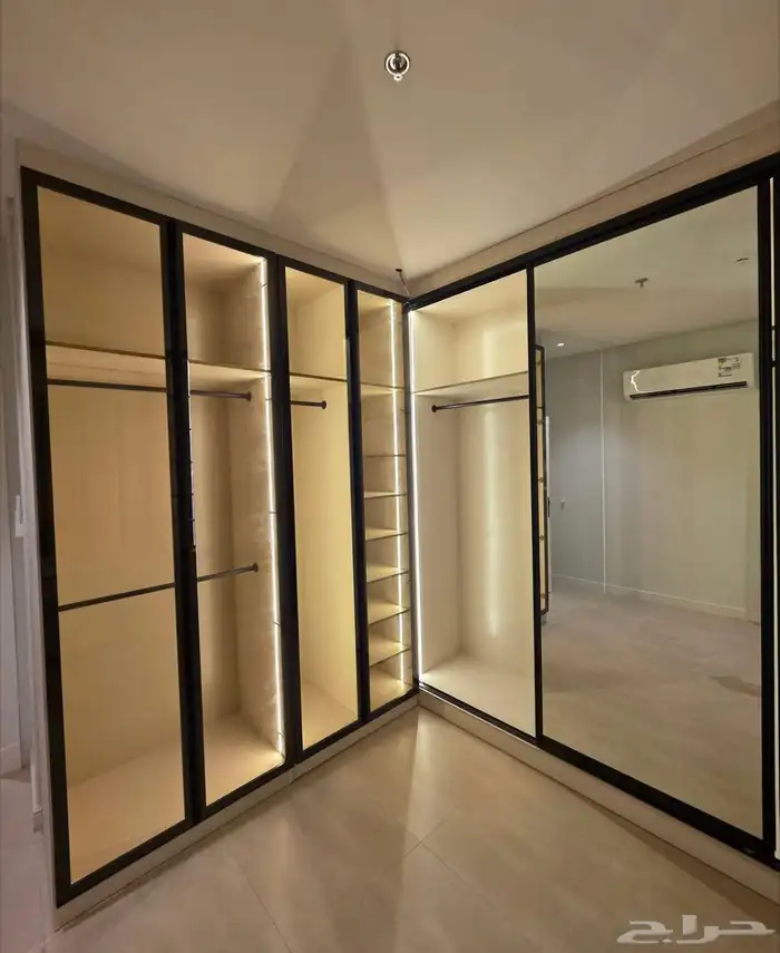 تفصيل غرف نوم و تفصيل تكرات خشبيه ودهان الواب و تنجيد 2