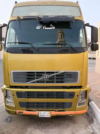 للبيع تريلة فولفو 2006 0