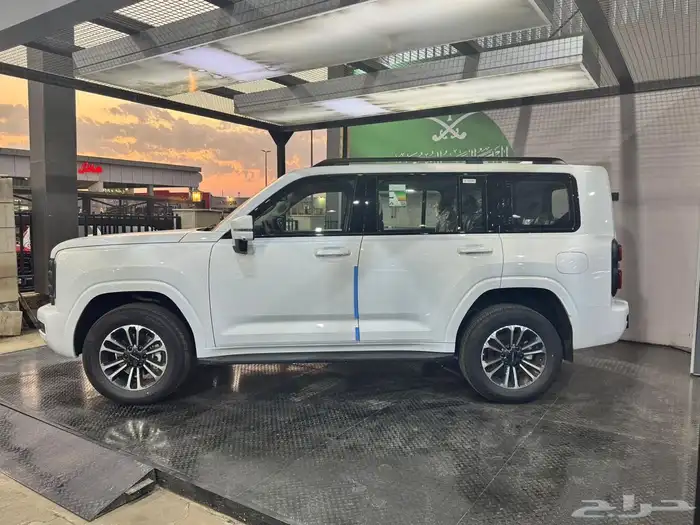 عرض علي هافال H9 ميد اديشن نص فل دفع رباعي موديل 2025 6