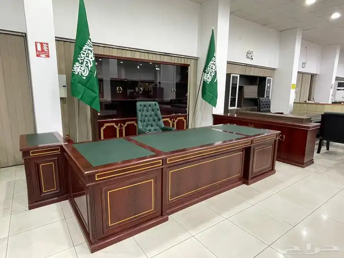 office furniture جديد مكاتب كراسي طاوله اجتماعات و مكتب طقم 23