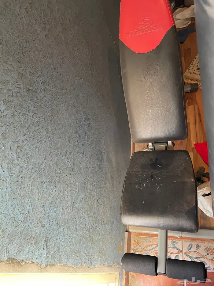 كرسي (بنش) رياضه قابل للتعديل بحاله ممتازه 1