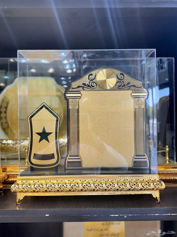 دروع تخرج ضباط وهدايا عرسان 3