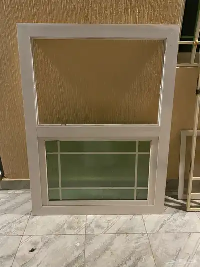 شباك بالدربزين وملحقاته عرررض خااص 1