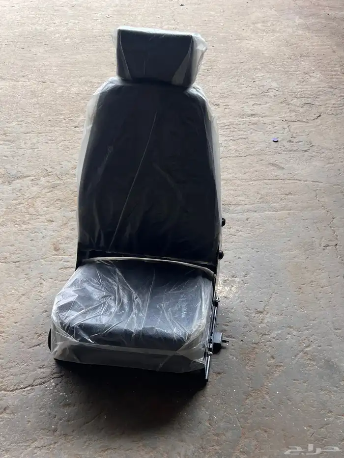 قطع غيار جديد مرسيدس بوز والبي وفولفو جمله وتجزئه 18