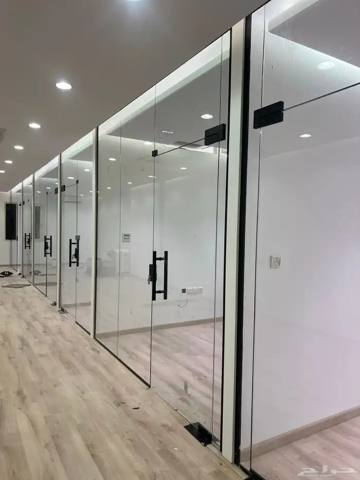 زجاج سكريت مقوام للحريق زجاج دبل جلاس استركشر 9