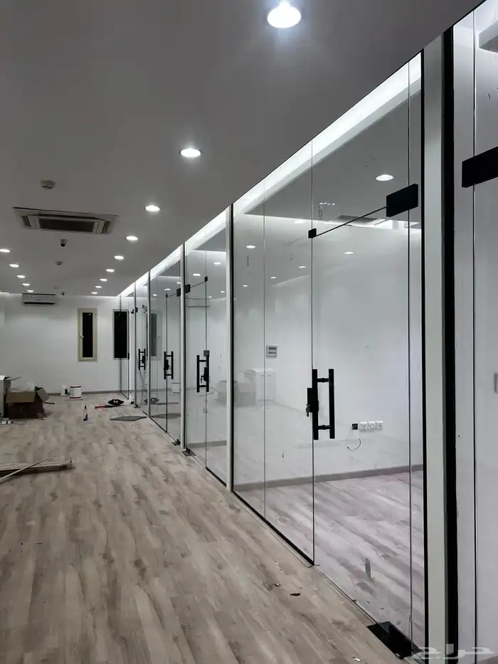 زجاج سكريت مقوام للحريق زجاج دبل جلاس استركشر 7