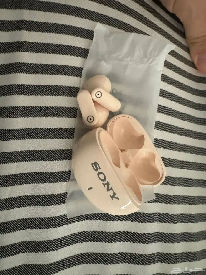 سماعات سوني الأصلية الحديثة 0
