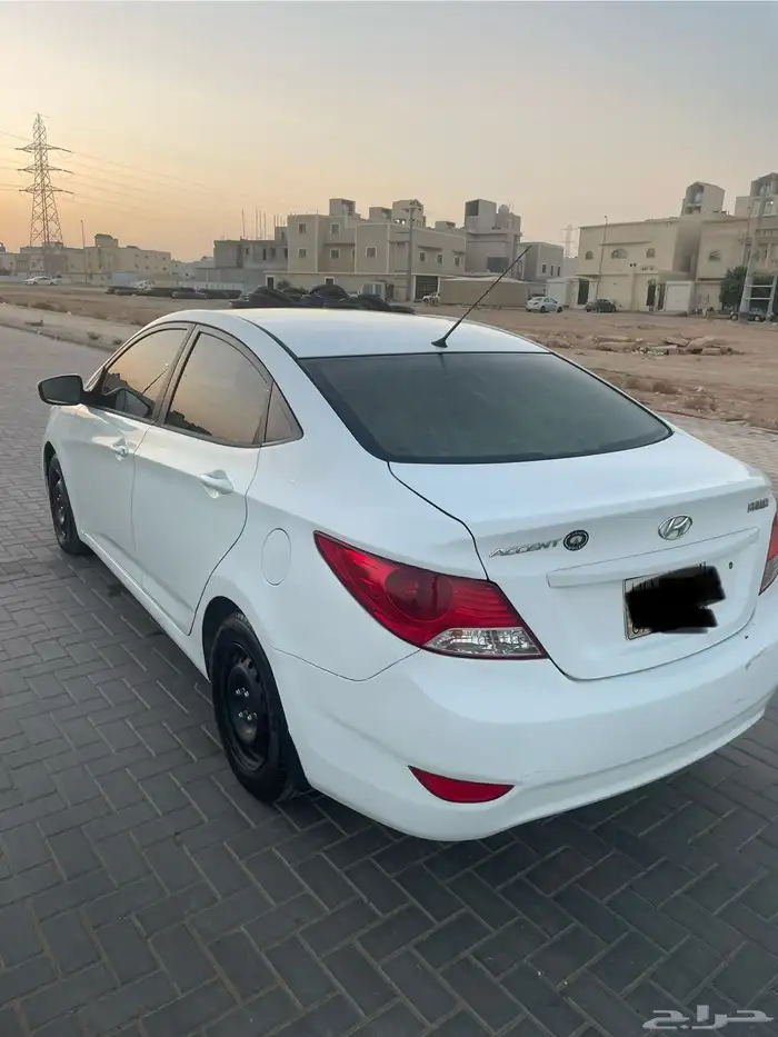 اكسنت 2013 قير عادي 3